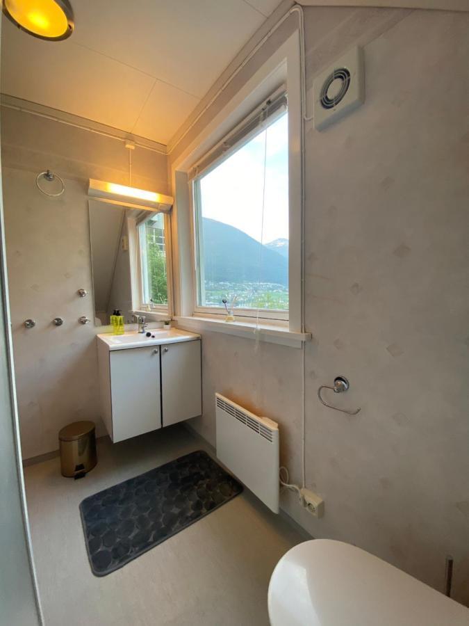 Leilighet Stryn 아파트 외부 사진